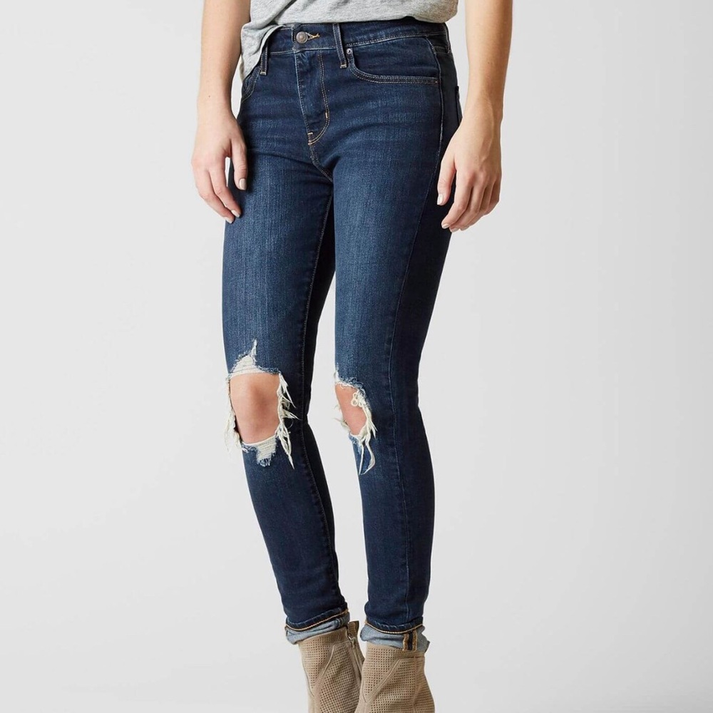 Levi’s “high Rise Skinny”